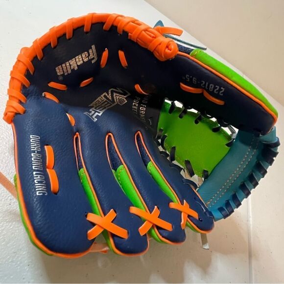 Franklin kids glove mitt 22812-9.5 - Picture 1 of 6
